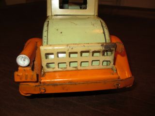 1930s GIRARD TOYS PRESSED STEEL WINDUP and BATTERY OP BIG PIERCE ARROW COUPE TOY 5