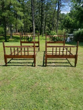 Pair Antique Twin Spool Beds Pair antique Jenny Lind spindle beds 3