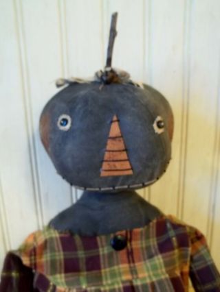 Primitive Grungy Black Pumpkin Lady Halloween Doll & Her Cat 2