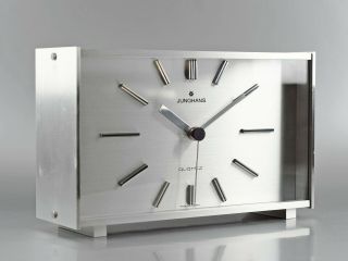 Retro Clock 01 - German JUNGHANS Desk Mid - Century Modernist Panton Era Silver 2