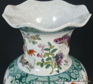 ANTIQUE CHINESE HAND - PAINTED 100 BUTTERFLY & FLORAL VASE QING DYNASTY 8