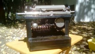 Remington standard typewriter model 2 (1888) 5