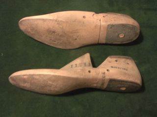 Vintage Pair Wood US NAVY Shoe Lasts Size 11 - 1/2 D IndustrialFactory Mold D - 57 5