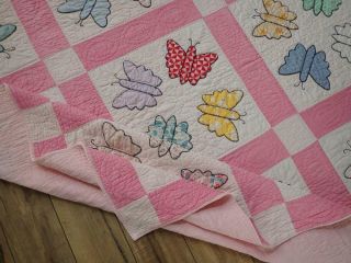 Sweet Cottage Home Vintage 30s Pink Applique Butterfly Quilt 83 