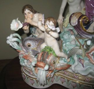 Meissen Model 002 Sea Queen In Sea Chariot 4