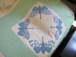 Vintage Hand Sewn Feed Sack APPLIQUE BUTTERFLY Quilt w/ SPIDER WEB Quilting FULL 3