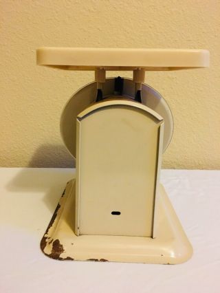 Vintage American Family Scale Old Farm 25 LB Metal Kitchen Scale Off White Color 3