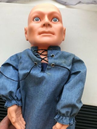 Vintage 1975 Kenner Hugo Man of a Thousand Faces w/original box and accessories 7