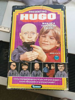 Vintage 1975 Kenner Hugo Man of a Thousand Faces w/original box and accessories 9