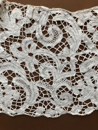 Antique Italian Milanese bobbin lace Berthe / collar COLLECTOR COSTUME 7