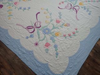 Cottage Perfect VIntage Blue & White Brides Bouquet Applique QUILT 91x76 