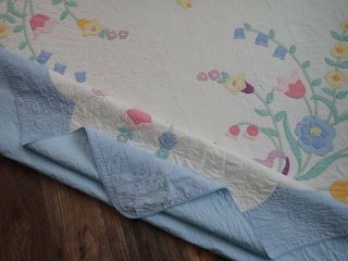 Cottage Perfect VIntage Blue & White Brides Bouquet Applique QUILT 91x76 