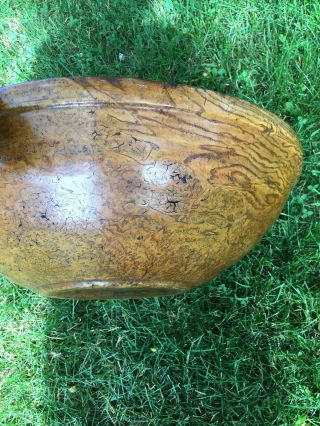 17TH C AMERICAN TURNED AND HEWN BURL BOWL IN OLD SURFACE Very Large 12