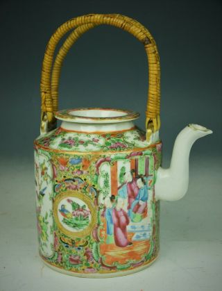 Canton Famille Rose Teapot - China 19th Century Qing Dynasty 12