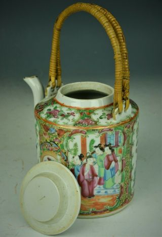 Canton Famille Rose Teapot - China 19th Century Qing Dynasty 5