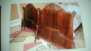 Vintage Spectacular Pair Twin Ornate Regency Style Carved Flamemahogany Beds