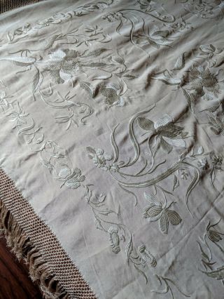 Antique Dress 1920s Silk Piano Shawl Canton Manton Manila Chinese Embroidery 6