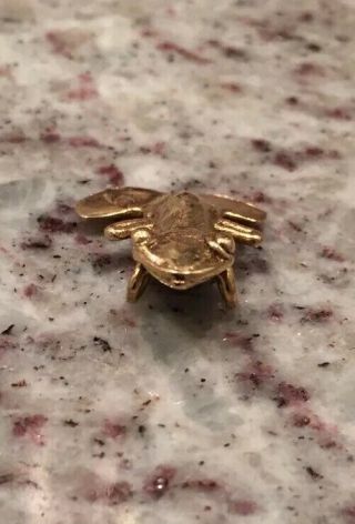 Very Small & Stunning Precolumbian Gold Panamanian/Costa Rican Frog Pendant 9