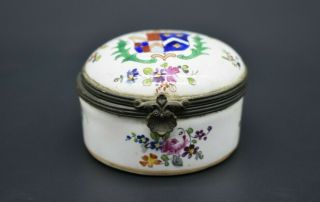 French Ceramic Decorated Trinket Box - Made In Lille C.  1767 Ad