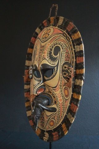 Spirit mask with crocodile - Iatmul - Middle Sepik - Papua Guinea 6