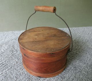 Antique Pantry Box Primitive Round 9 " Diameter Vintage Oak Wood,  Lid Bail Handle