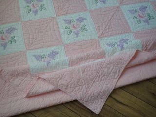 Cottage Romance Vintage 30s Pink & White Embroidered Rose QUILT 82x72 