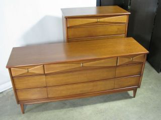 1961 Vintage Bassett " Danique " Mid Century Modern Dresser & Chest;