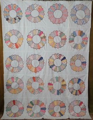 Charming Country Cottage VINTAGE 30s Dresden Plate QUILT TOP 93x68 2