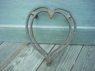 Early 19th C Hand Wrought Heart Shaped Footed Trivet Fireplace Hearth Primitive