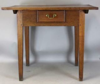 A Very Rare 18th C Pa Chippendale Tap Or Tavern Table Removable Top