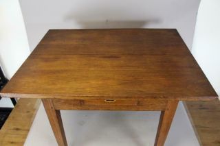A VERY RARE 18TH C PA CHIPPENDALE TAP OR TAVERN TABLE REMOVABLE TOP 6