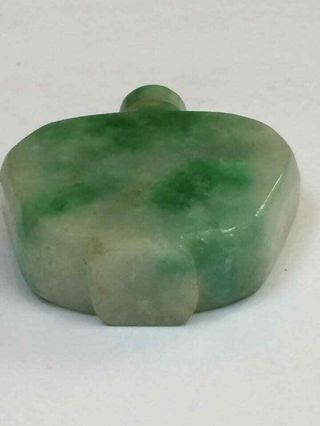 Late Qing Dynasty Chinese jadeite snuff bottle 6