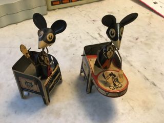 Vintage Tin Wind Up Mouse Toys