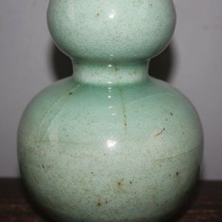 Chinese Old Longquan Kiln Celadon Glaze Porcelain Double - Gourd Vase 3