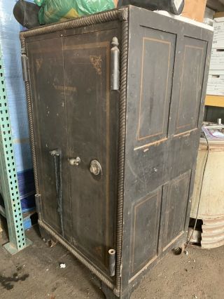 Antique 1890 Herman Safe Double Door (San Francisco Co) Combo’s Work 3