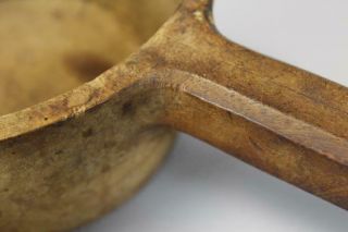 VERY RARE EARLY 18TH C CARVED WOODEN DIPPER IN MAPLE WITH HANDLE IN OLD SURFACE 10