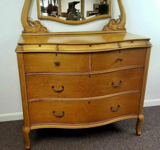 1920 ' s Birds Eye Maple Serpent 7 Drawer Chest 2