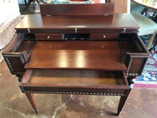 Antique Mahogany Colonial Mfg Ladies Spinet Writing Desk Flip - Top Table 2