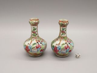 Very Fine 19th Chinese Canton Famille Rose Porcelain Garlic Neck Vases Ca1850