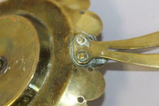 A EARLY 18TH C PERIOD DUTCH BRASS CHAMBERSTICK CANDLESTICK SCALLOPED PAN 11