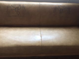 Vintage Wagon Wheel Couch Tan 10