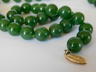 Chinese Vintage Jade Stone Beaded Necklace - 14ct Gold Catch
