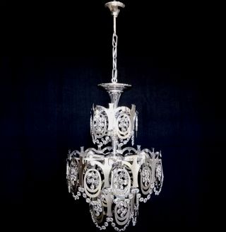 Gaetano Sciolari Vintage Italian 60s four lights crystal and chrome chandelier. 10