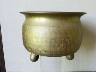 Round FOOTED Planter FLOWER Pot MISSION hammered SOLID BRASS vtg Arts and Crafts 6