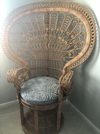 Vintage Wicker Rattan Peacock Fan Back Chair