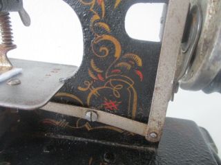 Antique German Trademark Toy child ' s sewing machine no.  41177 9