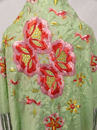 1920 ' s Flapper EMBROIDERED SILK PIANO SHAWL Vibrant Flowers Birds Long Fringe 2