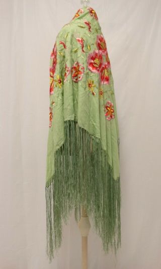 1920 ' s Flapper EMBROIDERED SILK PIANO SHAWL Vibrant Flowers Birds Long Fringe 5