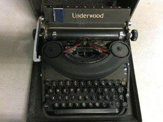 Vintage Underwood Noiseless 77 Portable Typewriter With Carrying Case - 2