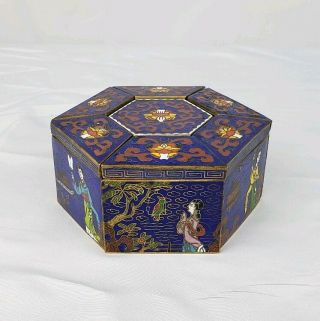 Fine Vintage Chinese Gilt Cloisonne Multi Section Box With Figures And Mark